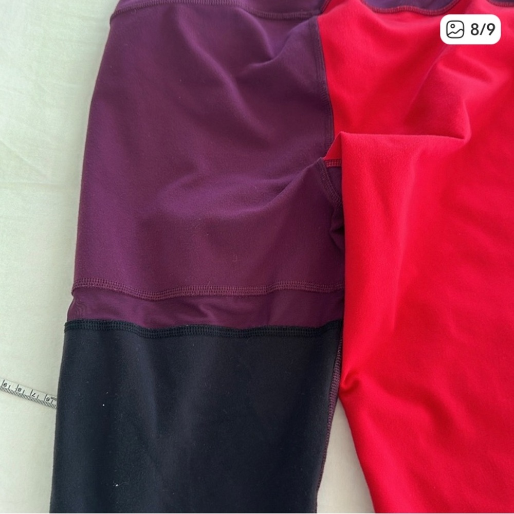 Alo tri colored leggings - Picture 9 of 10
